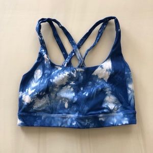 Lululemon energy bra size 4